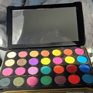 Makeup Revolution Bold Eyeshadow Palette - Pink, Yellow, Green
